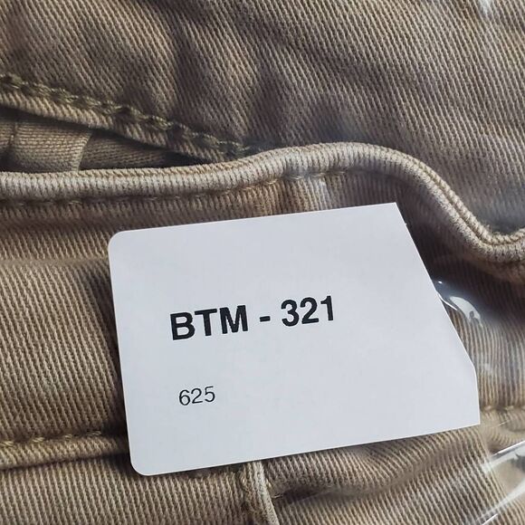 Torrid Tan Cropped Pants - Picture 7 of 7